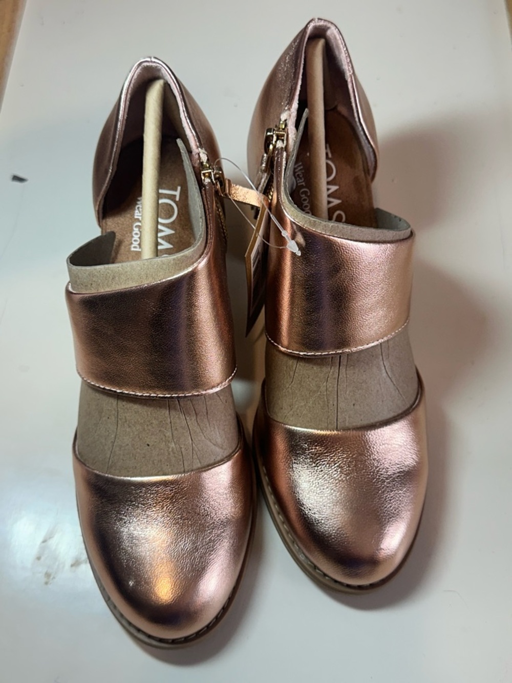 Toms Metallic Rose Gold Strap Mary Jane’s Size 5 NEW